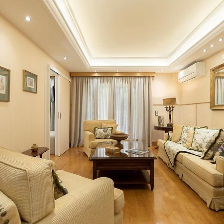 Vouliagmeni'S Elegance By Acropolis Suites Athén Kültér fotó