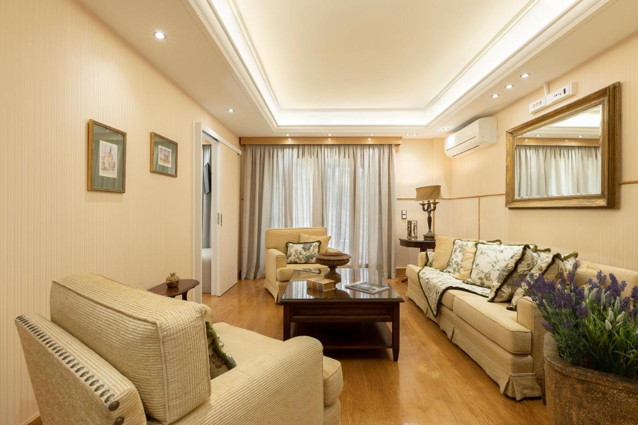 Vouliagmeni'S Elegance By Acropolis Suites Athén Kültér fotó